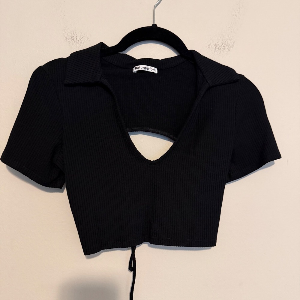 Reformation Cropped Ribbed Polo shirt black XS open back festival classic